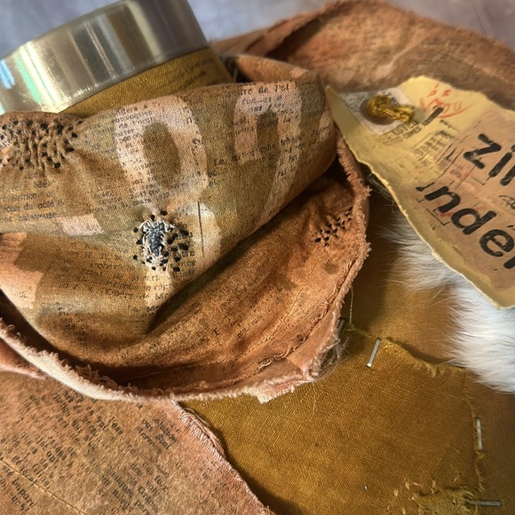 1 LEFT // scrap bandana - Picture 9 of 16